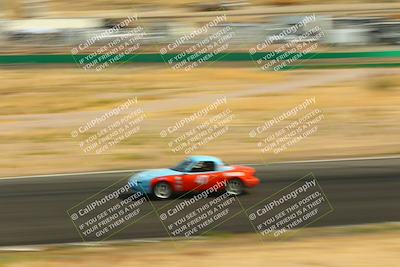media/May-31-2025-CalClub SCCA (Sat) [[2c1a04e1ee]]/Race/Group 5/Turn 4b/